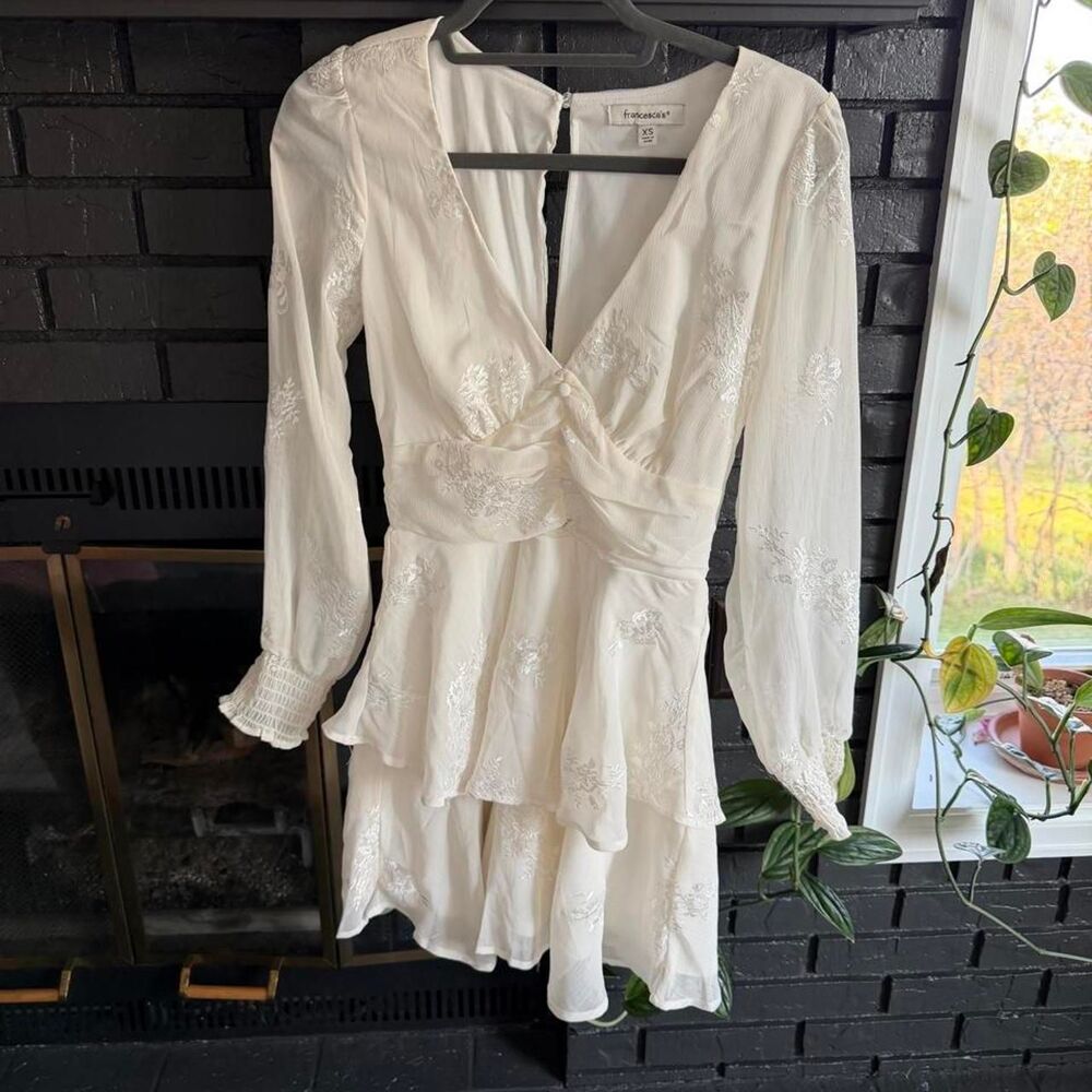 White Francesca’s Dress size XS